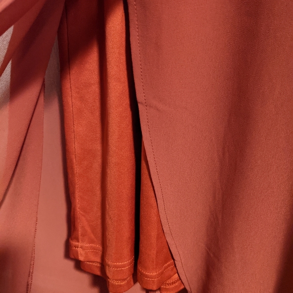 Asymmetrical Charlotte Russe dress - Picture 5 of 6